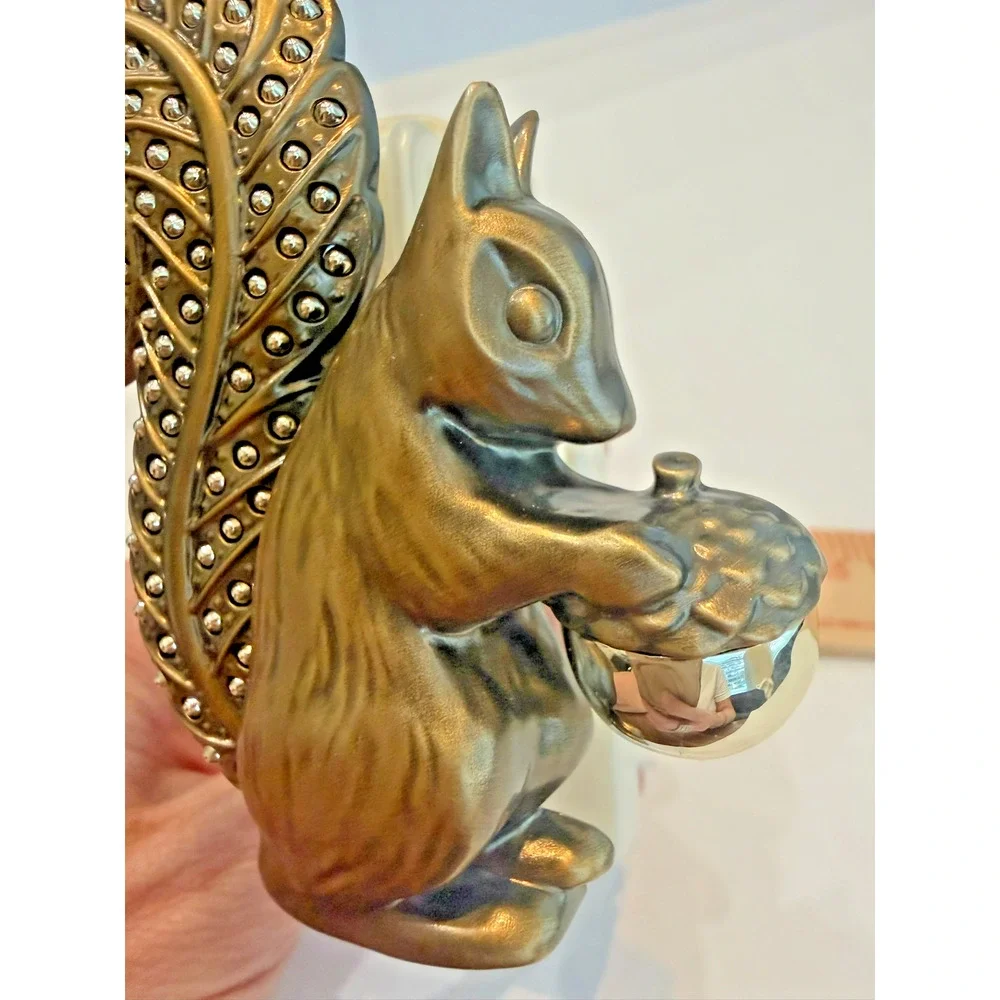 Rare Copper Squirrel Acorn Wallflower Diffuser Plug Bath & Body Works Unlit